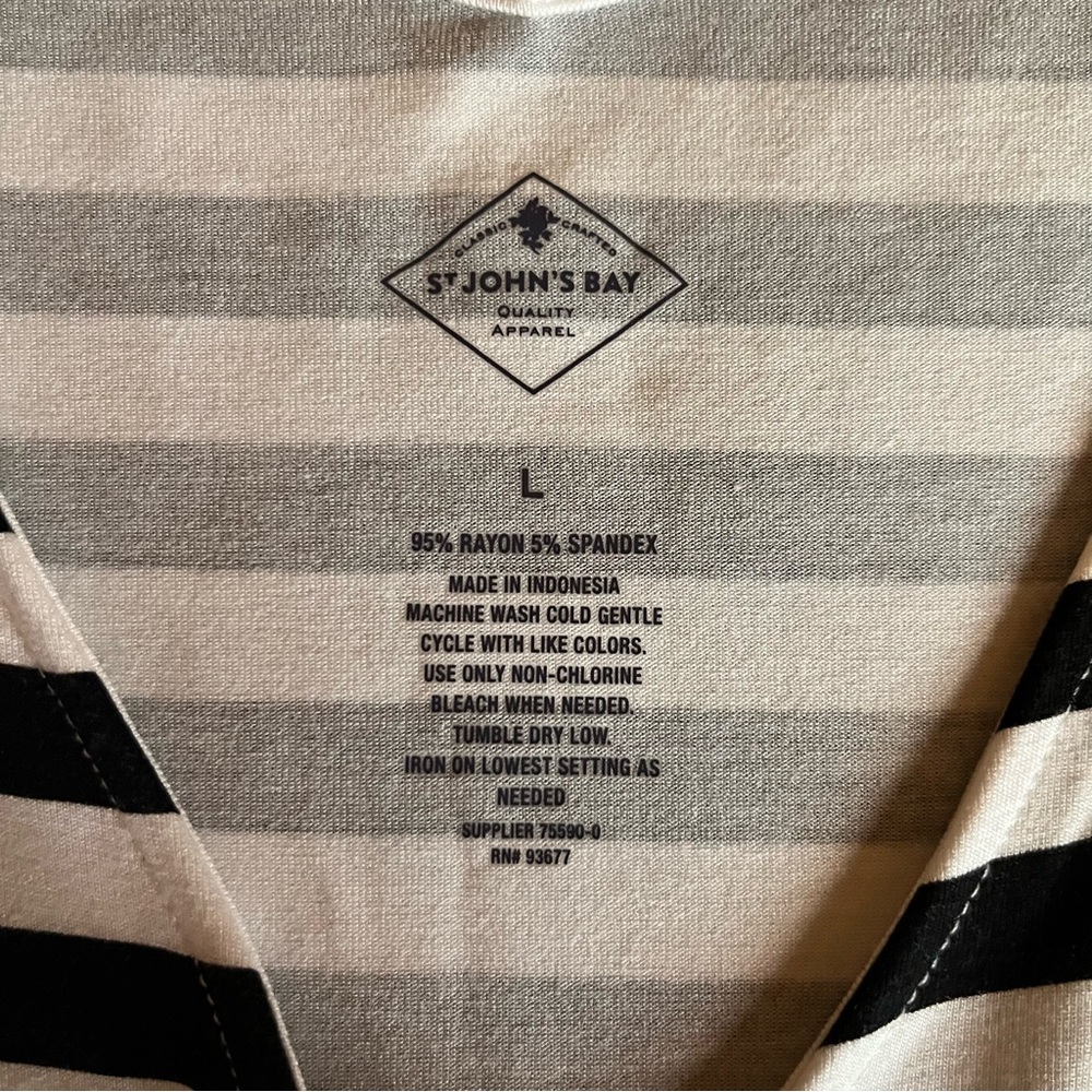 πHP x2π ST JOHNβS BAY Black and White Striped Maxi Dress - Picture 5 of 12